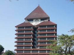 Universitas Terbaik di Indonesia Versi QS WUR 2025, UI Nomor Satu!