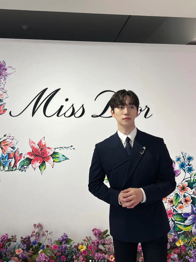 Lee Junho adalah salah satu personel dari grup 2PM. Ia merupakan seorang vokalis utama. Foto: Instagram