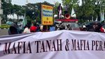 Mahasiswa Geruduk MA Tuntut Usut Tuntas Kasus Mafia Tanah