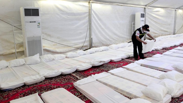 Tenda-tenda yang akan digunakan jamaah saat wukuf di Arafah, Arab Saudi, Selasa (20/6/2023).