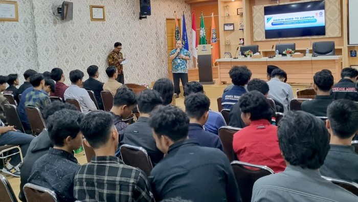 Mengenalkan Industri Tata Udara Daikin memberikan sesi kuliah tamu di Universitas Muhammadiyah Sumatera Utara. Daikin Goes To Campus ini jadi agenda tahunan yang mengenalkan seluk beluk industri tata udara.
