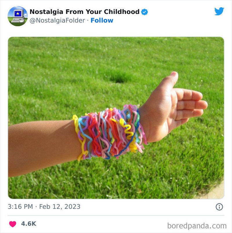 Waktu berjalan sangat cepat. Kalau kamu tahu sebagian besar foto-foto ini, sudah pasti kamu sudah nggak muda lagi, hihi!