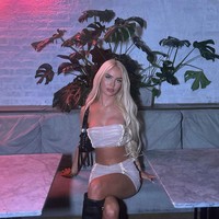 Dalam pesan lain, influencer 22 tahun tersebut pernah membuat daftar nama-nama wanita yang dekat dengan Mount lalu menulis, Aku akan tahu semua. Ia pun mengakui kesulitan untuk move on dari sang bintang lapangan.Foto: Instagram