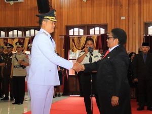 Pj Gubernur Papua Tengah Lantik Pj Bupati Mimika, Dinilai Langgar Konstitusi