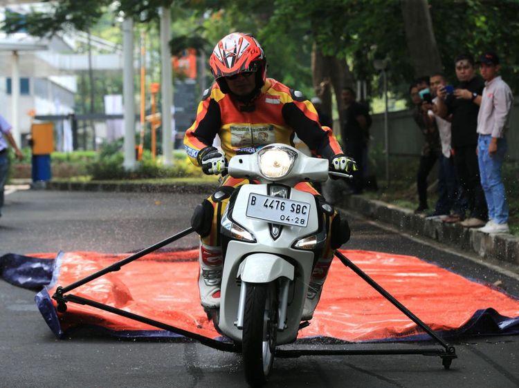 Penerapan Teknologi ABS untuk Cegah Kecelakaan Lalu Lintas
