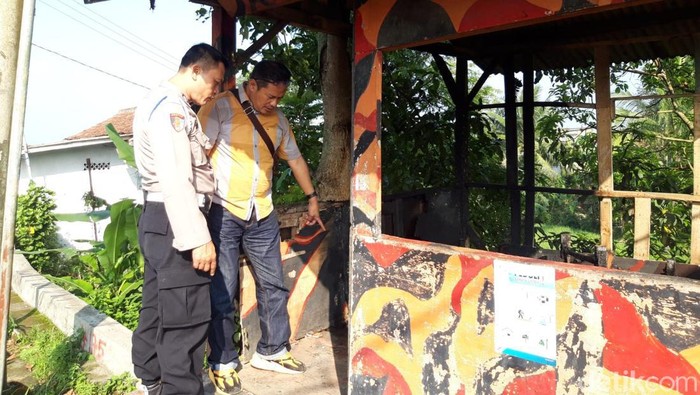 Polisi tengah mendalami dugaan adanya aksi pembakaran posko organisasi masyarakat (ormas) Pemuda Pancasila Ranting Kecamatan Cibeureum, Kota Sukabumi. Peristiwa itu terjadi pada Rabu (21/6/2023) dini hari.