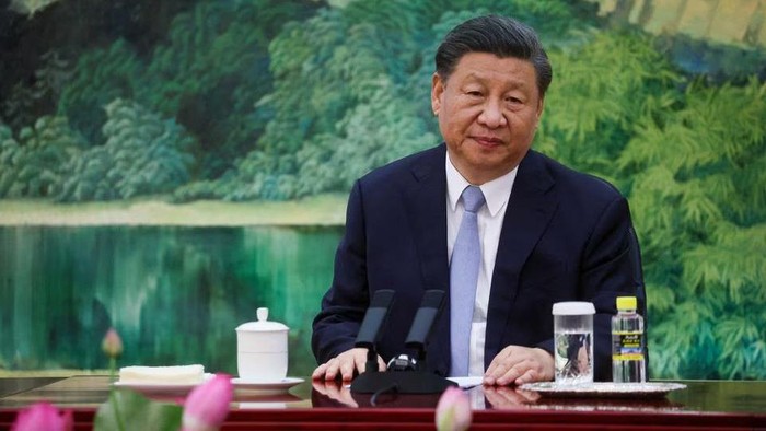 Chinese President Xi Jinping looks on as he meets with U.S. Secretary of State Antony Blinken (not pictured) in the Great Hall of the People in Beijing, China, June 19, 2023. REUTERS/Leah Millis/Pool