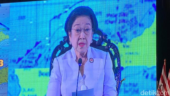Presiden ke-5 RI Megawati Soekarnoputri menyebut Universitas Pattimura sudah tak sesuai ide dan keinginan Sukarno (Bung Karno) yaitu kampus pusat oseanografi. (Firda CA/detikcom)