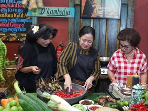 Momen Puan Ngulek Sambal Terung Mangut, Disuguhkan ke Ganjar-Menkes