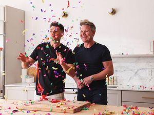 Gordon Ramsay dan YouTuber Ini Pecahkan Rekor Dunia Beef Wellington