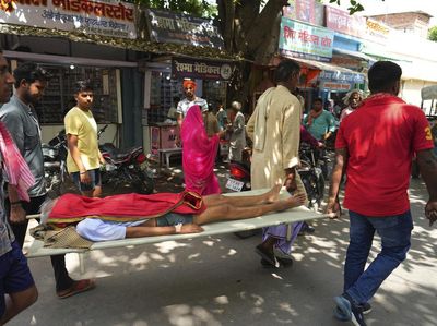 Potret Pasien Membludak di RS India Dipicu Gelombang Panas Ekstrem
