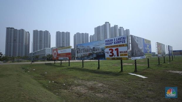 Suasana pembangunan properti di kawasan Pantai Indah Kapuk (PIK 2), Tangerang, Banten, Rabu (21/6/2023). (CNBC Indonesia/Tri Susilo)