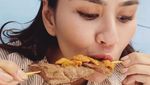 Seru! Syahnaz Sadiqah Jajan Yakitori hingga Sushi di Jepang