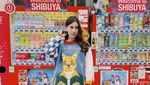 Seru! Syahnaz Sadiqah Jajan Yakitori hingga Sushi di Jepang