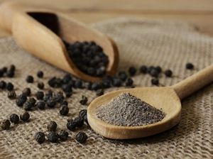 7 Bahan Alami yang Ampuh Usir Semut di Rumah