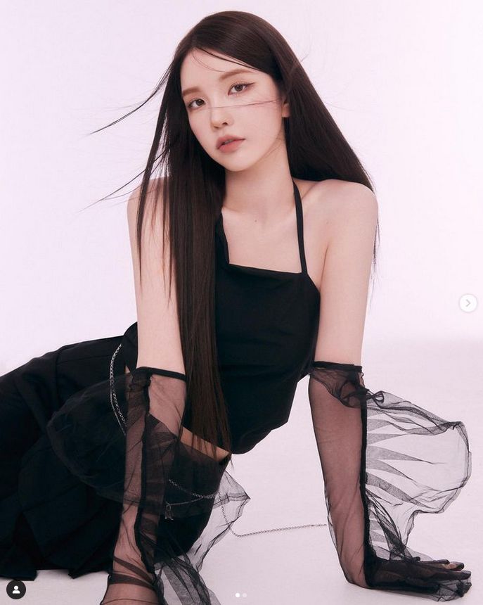 xooos, YouTuber cantik yang digosipkan pacaran dengan Park Seo Joon xooos, YouTuber cantik yang digosipkan pacaran dengan Park Seo Joon