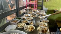 Cuanki Serayu dapat ditemui di Jalan Serayu, kawasan Cihapit, Bandung. Warung makan cuanki ini terkenal legendaris, karena sudah berdiri sejak tahun 1990-an. Foto: detikcom/Riska Fitria