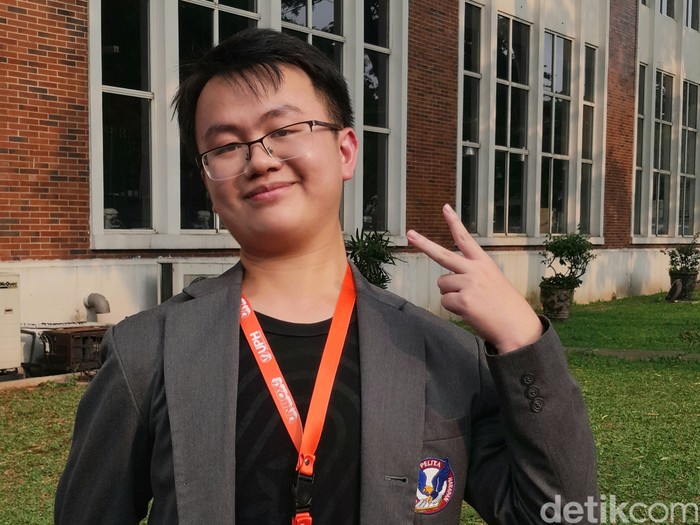 Gilbert Jeremy Karley, mahasiswa HI UPH