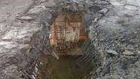 Menurut Rusia, jembatan itu rusak akibat serangan rudal Ukraina.