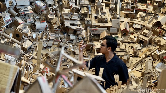 Karya Seni Isabel dan Alfredo Aquilizan Membius Publik Jakarta Karya Seni Isabel dan Alfredo Aquilizan Membius Publik Jakarta