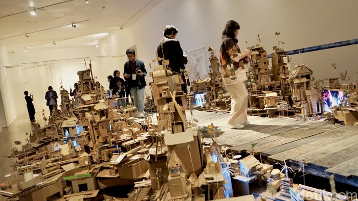 Karya Seni Isabel dan Alfredo Aquilizan Membius Publik Jakarta Karya Seni Isabel dan Alfredo Aquilizan Membius Publik Jakarta