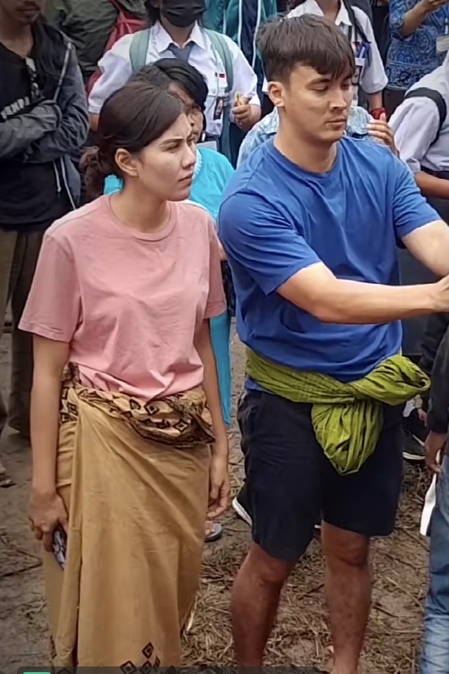 Tak hanya satu judul FTV, beberapa kali mereka tampil sebagai pasangan kekasih atau suami-istri. Foto: Instagram @starvision.ftv  