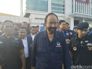 Sikap Cuek Surya Paloh Soal Mimpi SBY Satu Kereta dengan Jokowi dan Megawati