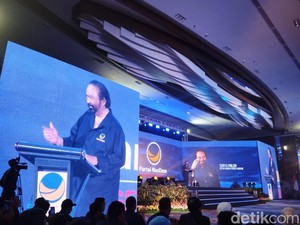 Surya Paloh ke Caleg NasDem: Teruskan Gerakan Perubahan Restorasi!