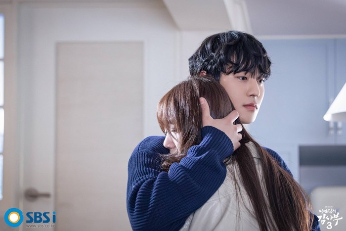 Lee Sung Kyung dan Ahn Hyo Seop di drama Korea Dr Romantic