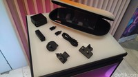 Ayaneo Geek resmi menyambangi Indonesia. PC Portable ini punya performa jempolan, dengan harga jual Rp 20 jutaan. Bisa dipakai untuk kerja dan main game.