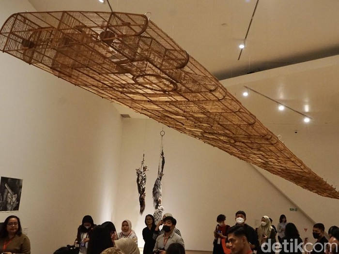 Museum MACAN Persembahkan Pameran Terbesar Seniman Filipina, Isabel dan Alfredo Aquilizan