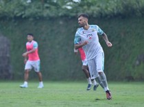 Tyronne del Pino Merapat ke Persib Pekan Ini