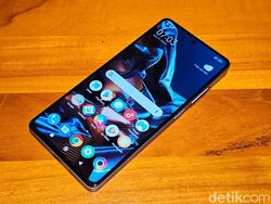 Wujud Poco X5 Pro yang Segera Masuk Indonesia