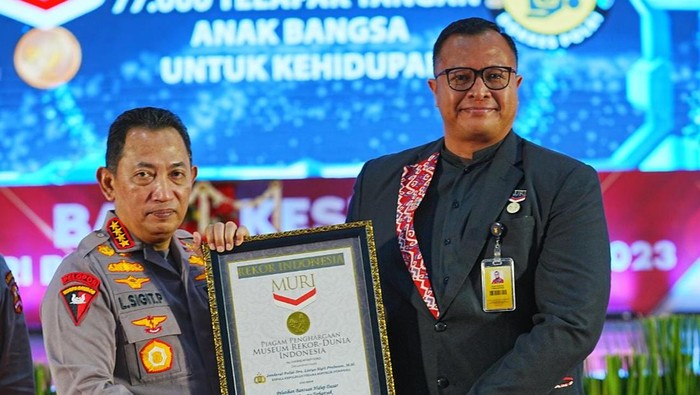 Polri menggelar Bakti Kesehatan di Jawa Timur. (Dok. Istimewa)