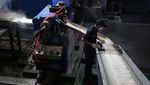Potret Limbah Botol Plastik Diolah Jadi Alat Rumah Tangga hingga Otomotif