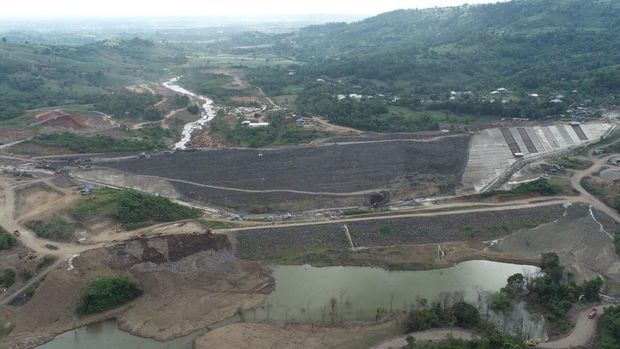 PT Wijaya Karya (Persero) Tbk (WIKA) tengah mempercepat pembangunan 25 proyek strategis nasional. Di antaranya pada segmen jalan tol, bendungan, dan industrial plant yang tersebar di Indonesia.