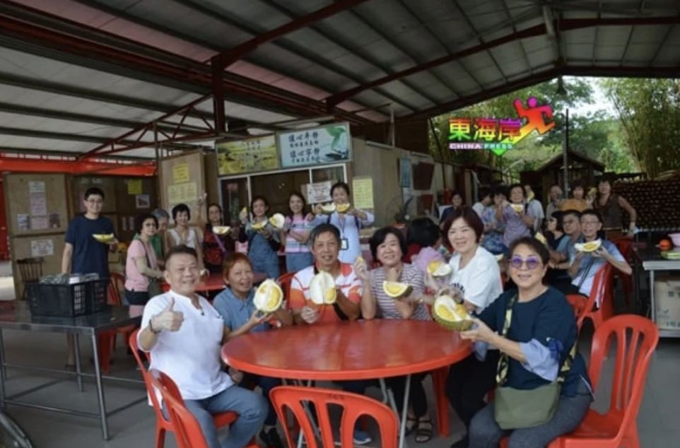 Ramai Peminat! Trip Singapura-Pahang Demi Cicip Durian Musang King Fresh