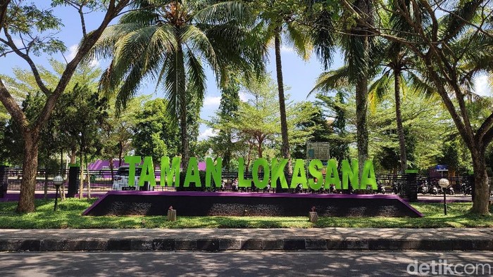 Taman Lokasana di Kabupaten Ciamis, salah satu tempat olahraga favorit masyarakat.
