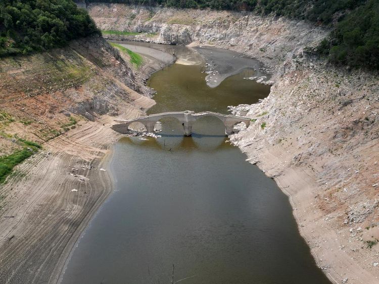Potret Spanyol yang Sedang Dilanda Kekeringan Ekstrem