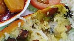 10 Penistaan Durian, Jadi Isian Burger hingga Topping Mie Rebus