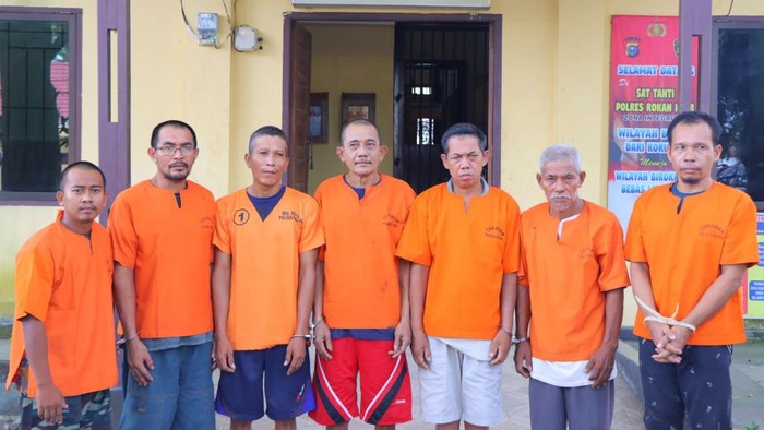 8 pelaku bakar lahan ditangkap di Rokan Hilir (Foto: dok Polres Rohil)