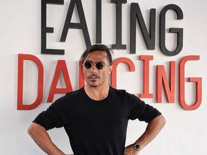 Kecewa Restorannya Tutup, Salt Bae Buka Bar Baru di Yunani