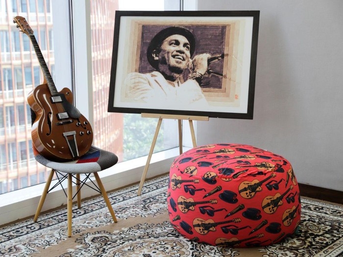 Bean Bag Glenn Fredly