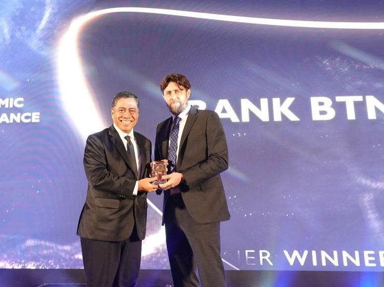 Boyong Penghargaan Euromoney untuk Indonesia