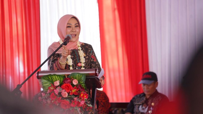 Bupati Klaten Sri Mulyani