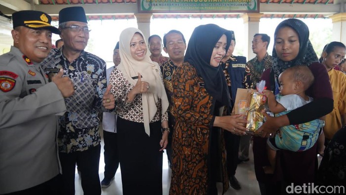 Bupati Mojokerto dalam program penurunan stunting