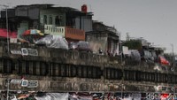 Aturan kepemilikan garasi bagi pemilik mobil sebagai syarat penerbitan dan perpanjangan STNK bakal diperketat, merujuk Peraturan Daerah (Perda) Nomor 5 Tahun 2014 tentang Transportasi.