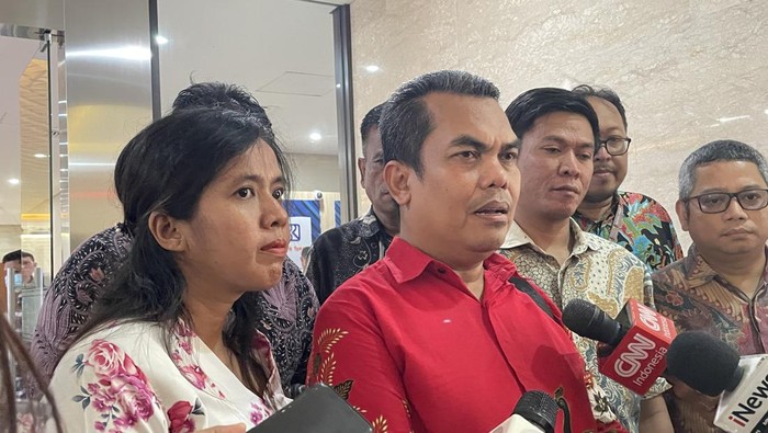 DPP Forum Advokat Pembela Pancasila (FAPP) menyambangi Bareskrim Polri (Silvia-detikcom)