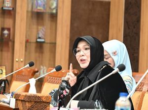 PPP Minta Kemendikbudristek Revisi Buku Panduan Sastra yang Bikin Gaduh