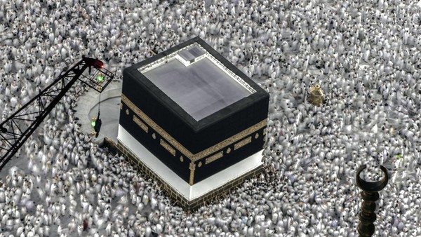 Jemaah Haji Penuhi Kabah, Hampir 1,5 Juta Orang Telah Tiba di Mekkah